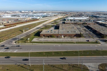 More Photos Of 1088-1130 W Thorndale Ave, Bensenville Unknown For Lease