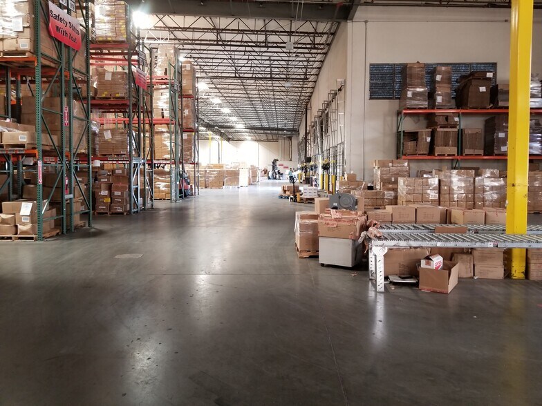 More Photos Of 13500 Marlay Ave, Fontana Warehouse For Lease