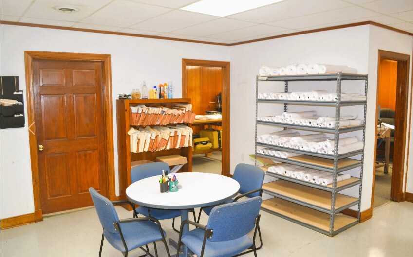 More Photos Of 7309 Hanover Green Dr, Mechanicsville Office For Sale