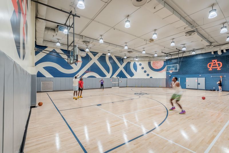 More Photos Of 101 S Tryon St, Charlotte Office Residential For Lease