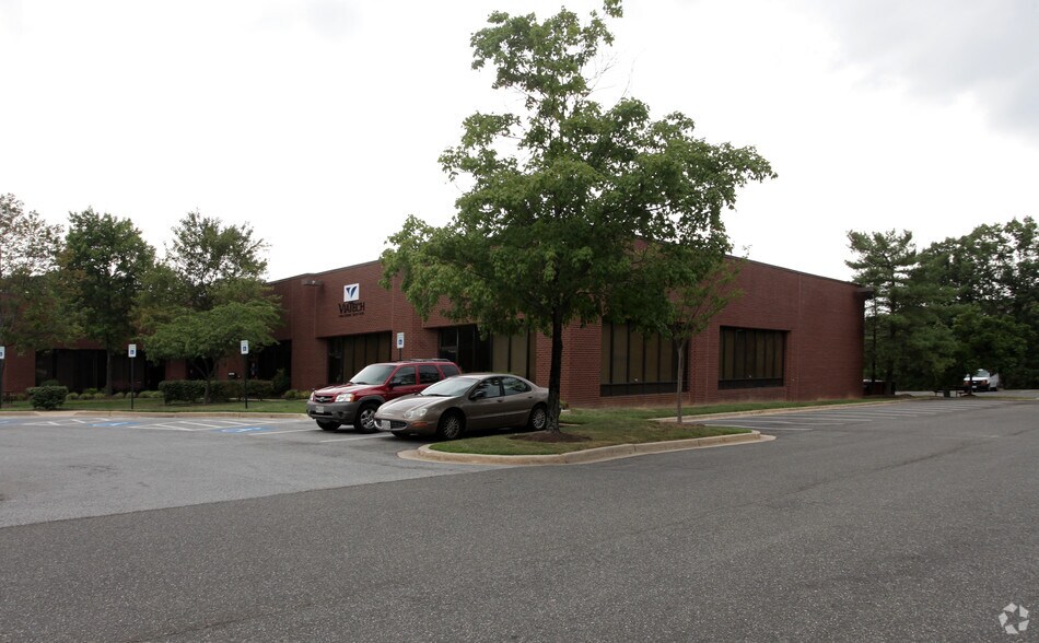 More Photos Of 5200 Philadelphia Way, Lanham Research And Development For Lease