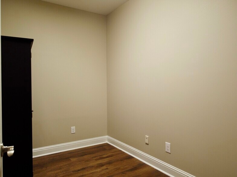 More Photos Of 2151 Eatonton Rd, Madison Office Residential For Sale