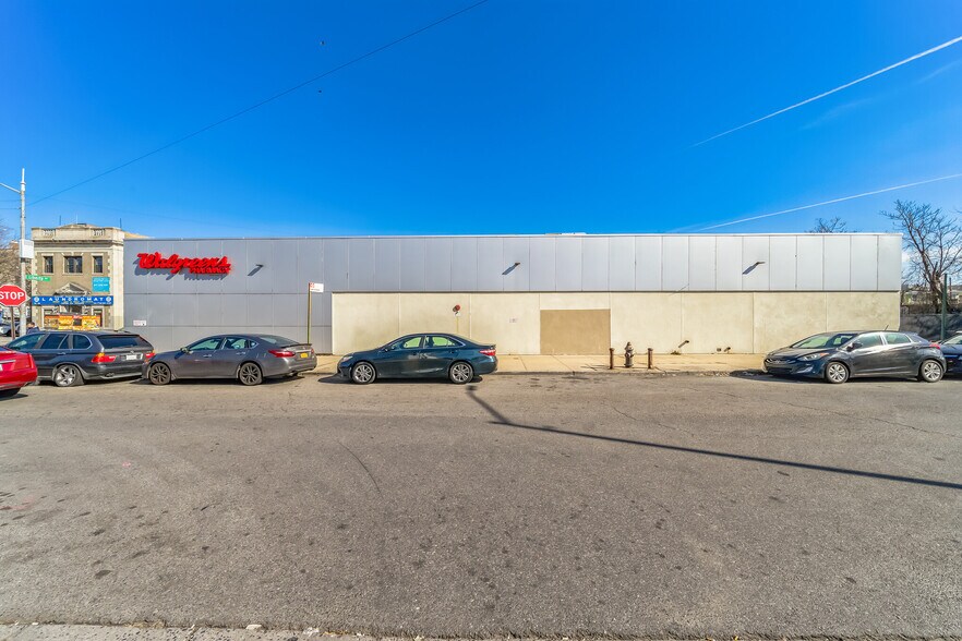 More Photos Of 1242 Liberty Ave, Ozone Park Drugstore For Lease