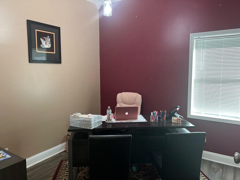 More Photos Of 16038 Seneca Trl N, Maxwelton Office For Sale