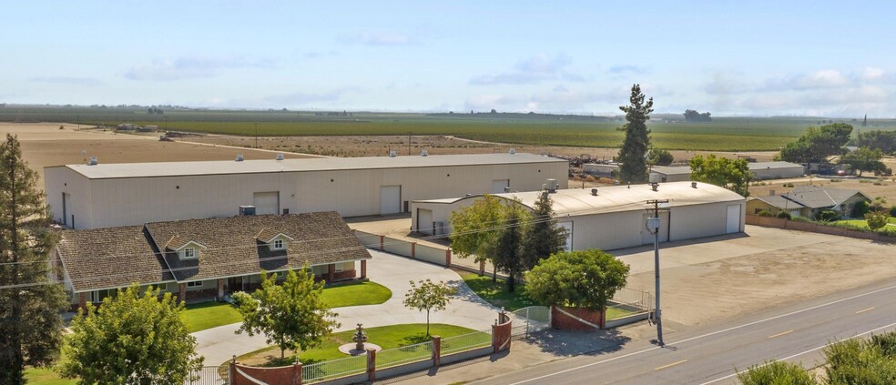 Primary Photo Of 16240 S Fowler Ave, Selma Land For Sale