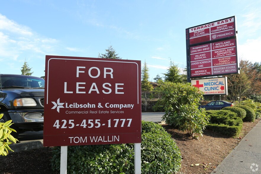 More Photos Of 9505 19th Ave SE, Everett Medical For Lease
