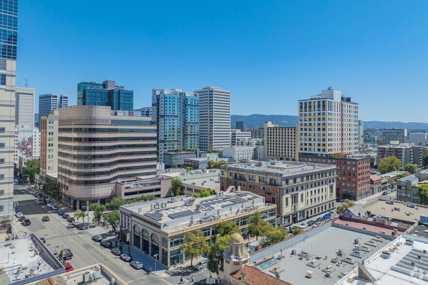 More Photos Of 380 15th St, Oakland General Retail For Lease