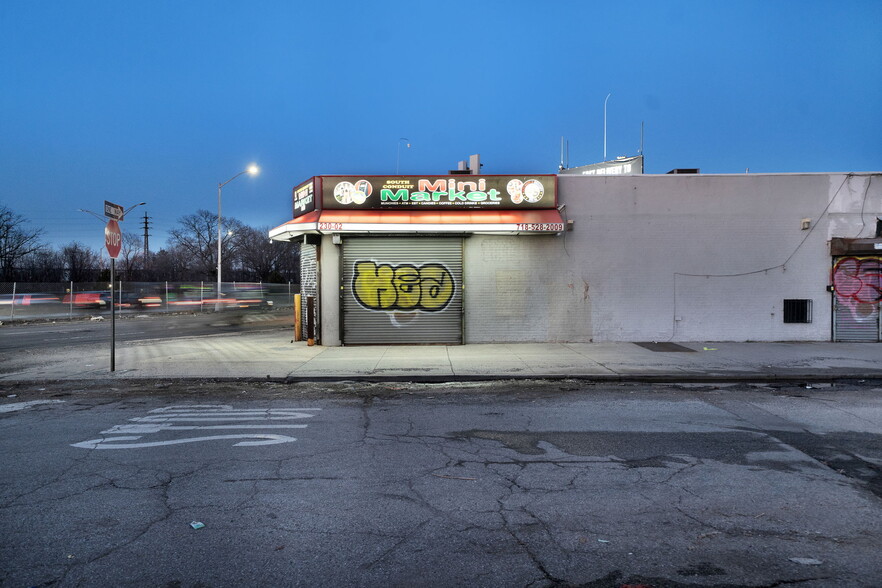 More Photos Of 230-02 S Conduit Ave, Jamaica Convenience Store For Sale