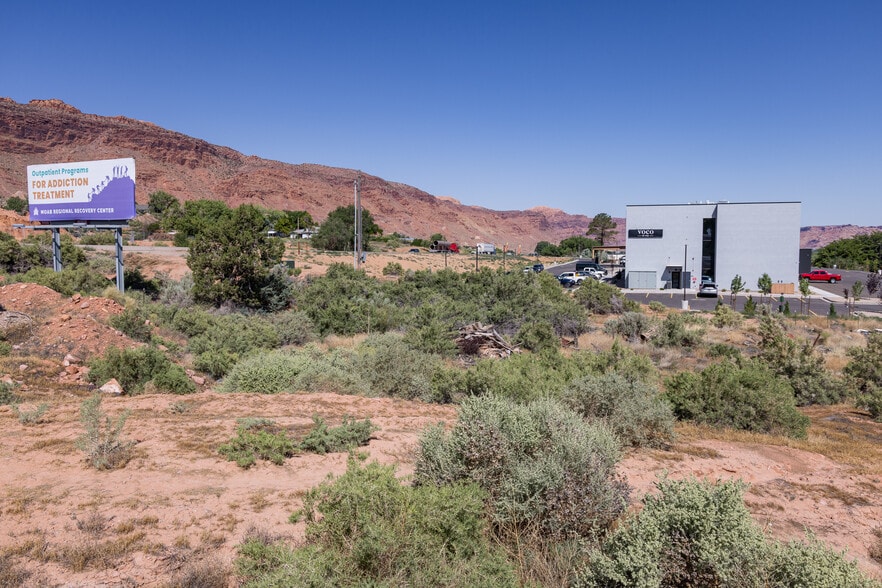 More Photos Of 1431 Arnel Ln, Moab Land For Sale