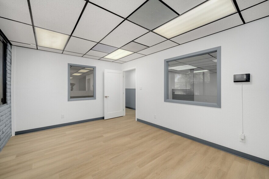 More Photos Of 570 N Towne Ave, Pomona Storefront Retail Office For Sale