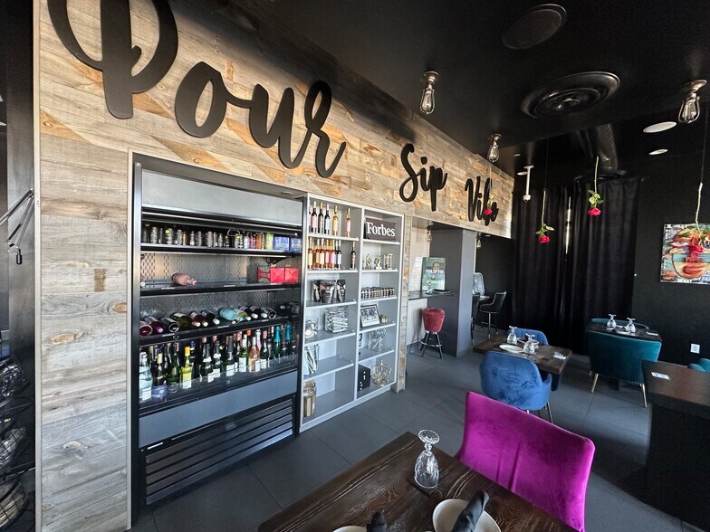 More Photos Of 1205-1221 E Apache Blvd, Tempe Apartments For Lease