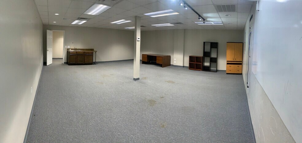 More Photos Of 2224 S Air Depot Blvd, Midwest City Freestanding For Sale