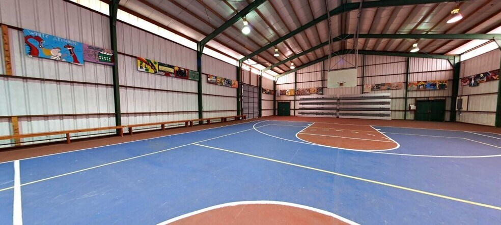 More Photos Of 232 White Oak Rd, Elizaville Specialty For Sale