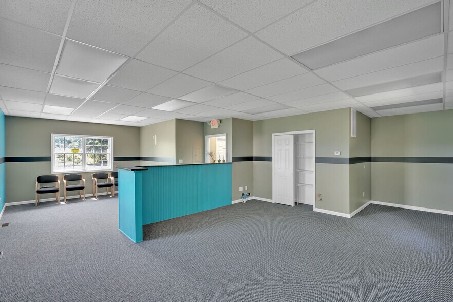 More Photos Of 1466 Hooper Ave, Toms River Medical For Lease