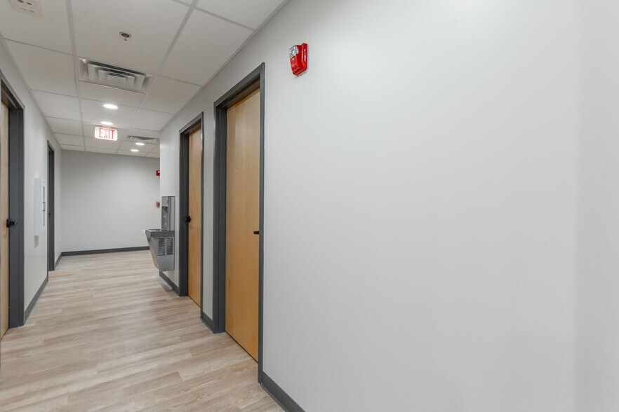 More Photos Of 929 Spring Creek Rd, Chattanooga Medical For Lease