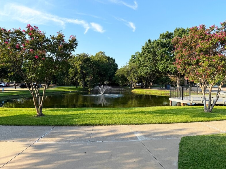 More Photos Of 2350 E Road To Six Flags, Arlington Office For Lease