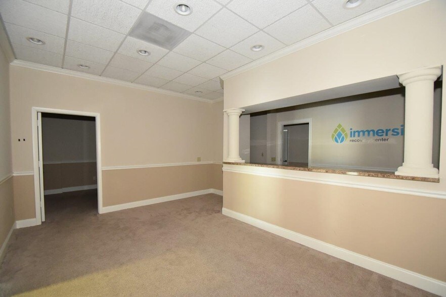 More Photos Of 1700 W Woolbright Rd, Boynton Beach Medical For Lease