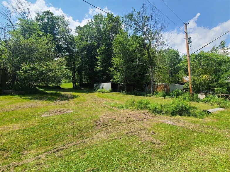 More Photos Of 41 Martin Ln, Mongaup Valley Service For Sale