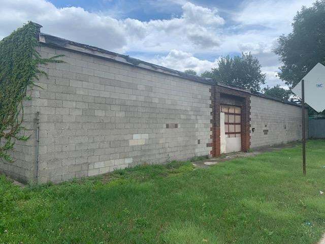 More Photos Of 4723 Baltimore ave, Hammond Flex For Sale