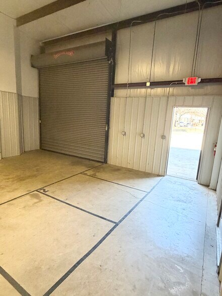 More Photos Of 321 Marble Mill Rd NW, Marietta Coworking Space