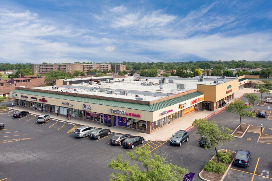 More Photos Of 17501-17559 S Kedzie Ave, Hazel Crest Unknown For Lease