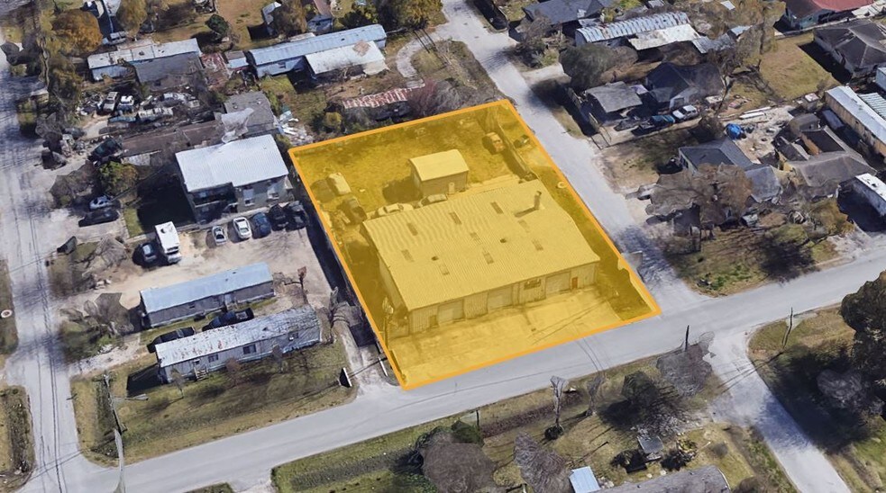 More Photos Of 1125 Cloverleaf St, Houston Industrial For Sale