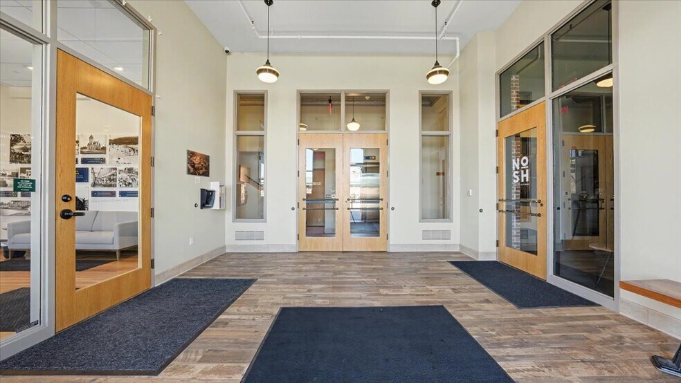 More Photos Of 102 Walnut St, Winona Office Residential For Sale
