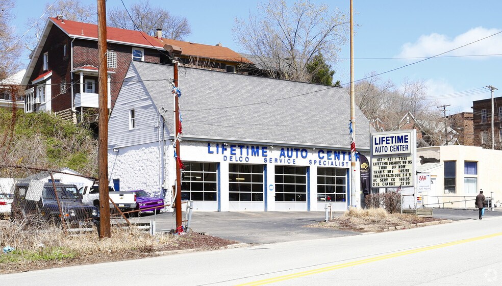 More Photos Of 5711 Forward Ave, Pittsburgh Auto Repair For Sale