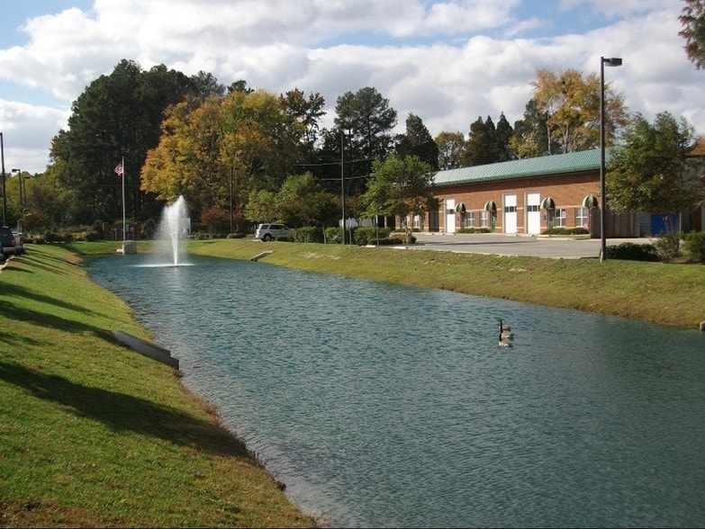 More Photos Of 326 Old York Hampton Hwy, Yorktown Business Park For Lease