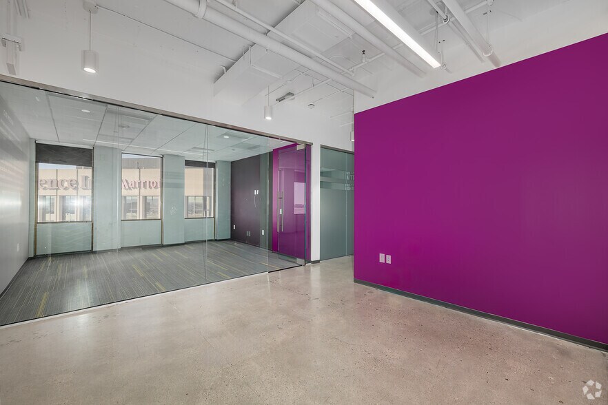 More Photos Of 5901 W Century Blvd, Los Angeles Coworking Space