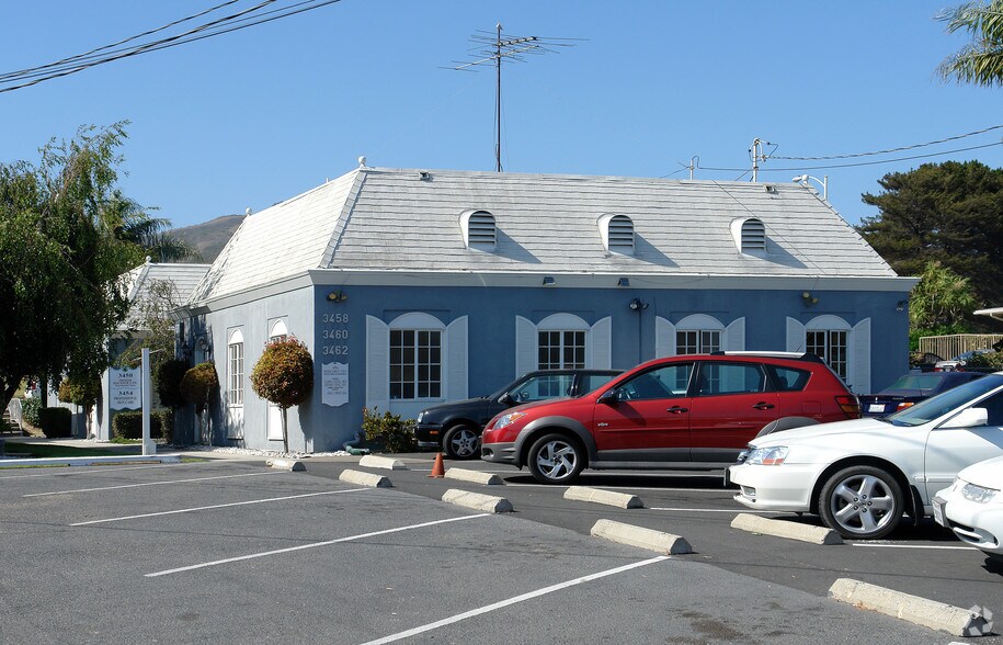 More Photos Of 3458-3462 Loma Vista Rd, Ventura Medical For Sale