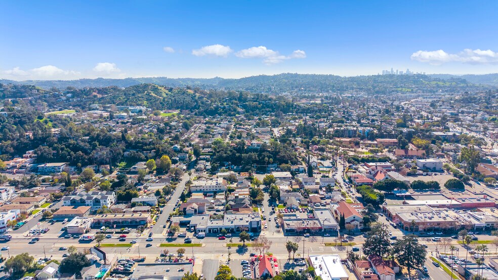 More Photos Of 1958 Colorado Blvd, Los Angeles Restaurant For Lease