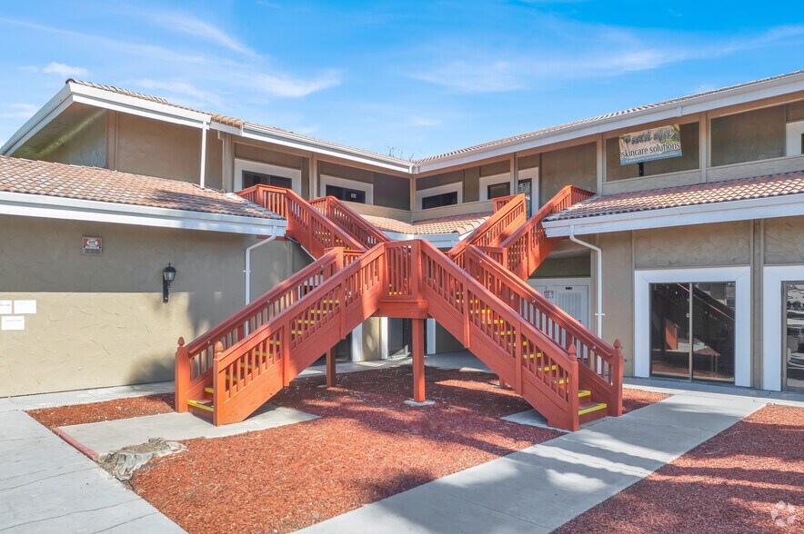 More Photos Of 4422 N Pershing Ave, Stockton Office For Sale