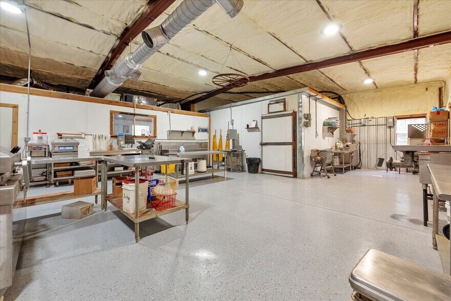 More Photos Of 1237 Pruitt Rd, Spring Land For Sale