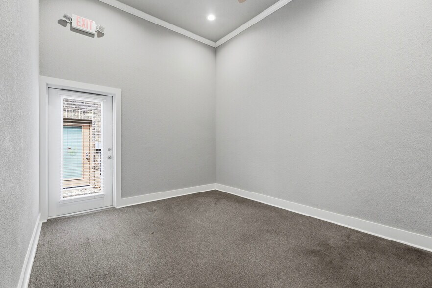 More Photos Of 5899 Preston Rd, Frisco Office For Sale