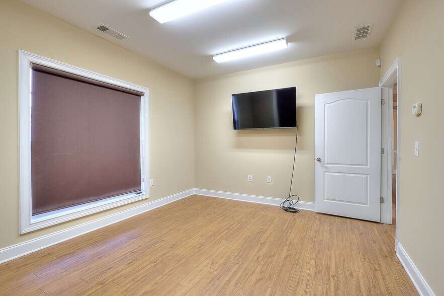 More Photos Of 2795 Main St, Snellville Medical For Lease
