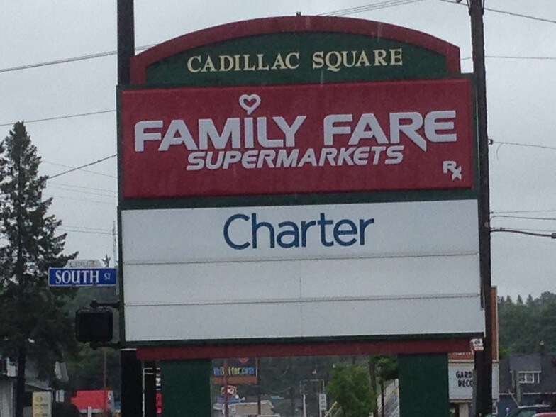 More Photos Of 604 S Mitchell St, Cadillac Unknown For Lease