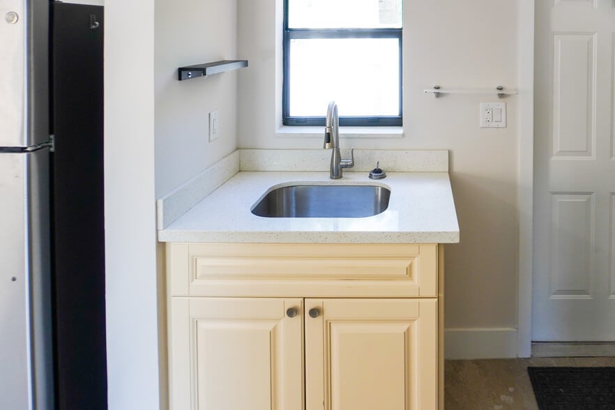 More Photos Of 413 S Ocean Blvd, Pompano Beach Apartments For Sale