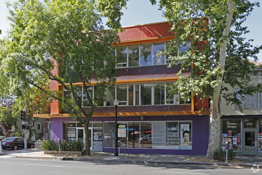 More Photos Of 2530 J St, Sacramento Office For Lease