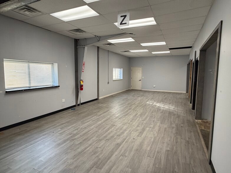 More Photos Of 139 New Hope Rd, Lawrenceville Warehouse For Sale