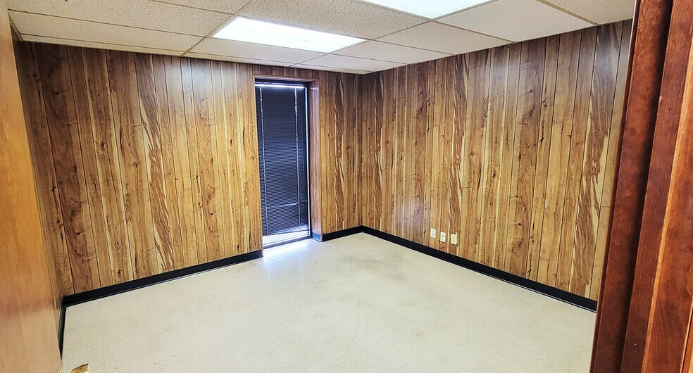 More Photos Of 6099 FM 2767, Tyler Industrial For Lease