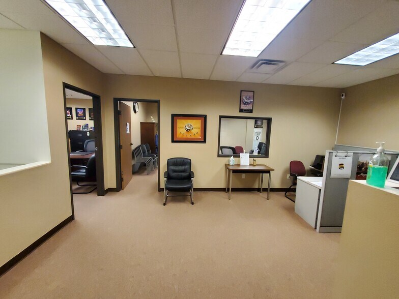 More Photos Of 41669 Date St, Murrieta Office For Lease