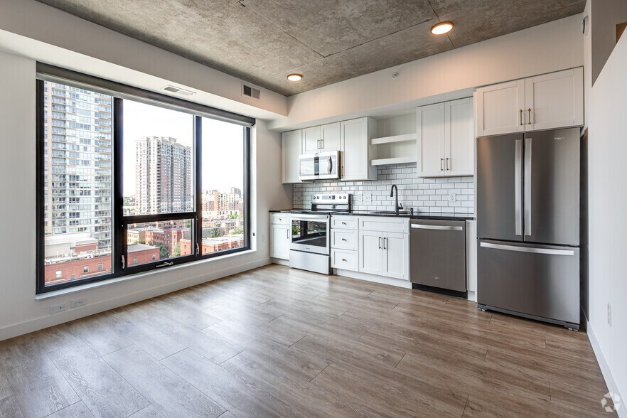 More Photos Of 615 S 8th St, Minneapolis Apartments For Lease