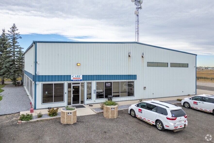 Primary Photo Of 8470 23rd Ave NE, Calgary Warehouse For Lease