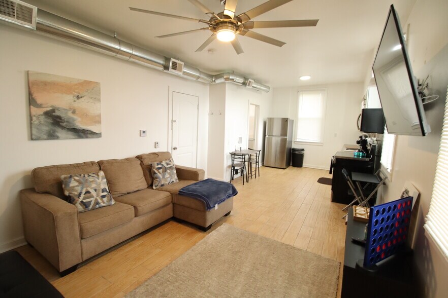 More Photos Of 238-240 South Ave, Rochester Storefront For Sale