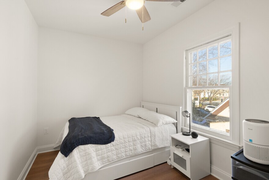 More Photos Of 4618 College Ave, College Park Multifamily For Sale