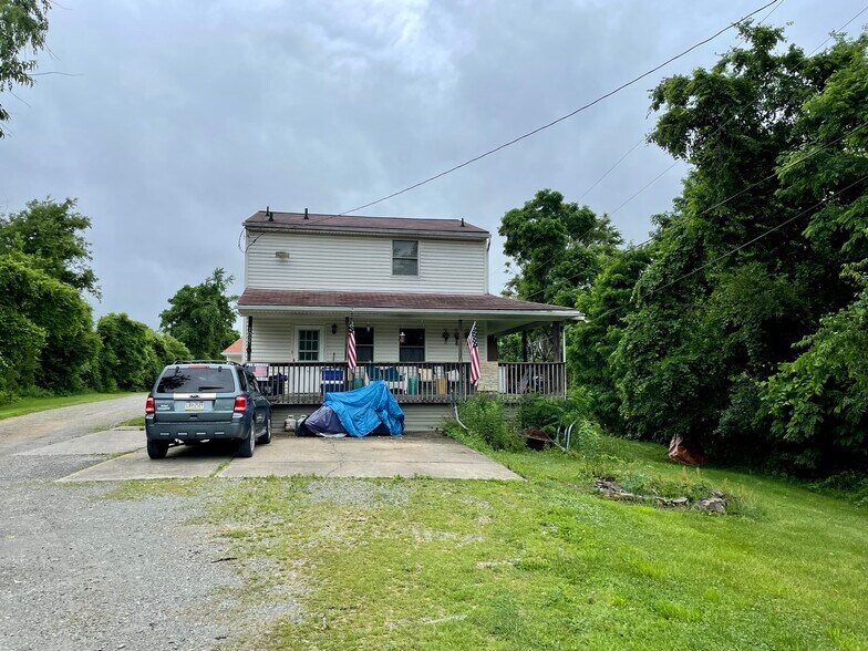 More Photos Of 1027 Locust Ave, Washington Land For Sale