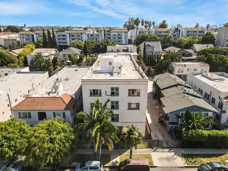 More Photos Of 138 S Westmoreland Ave, Los Angeles Apartments For Sale