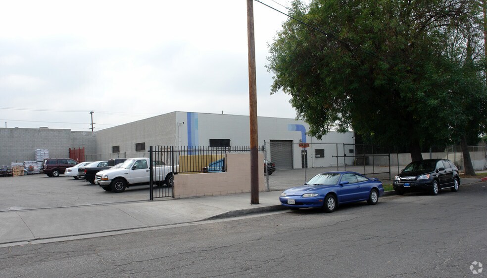 More Photos Of 14620 Novice St, Panorama City Warehouse For Sale