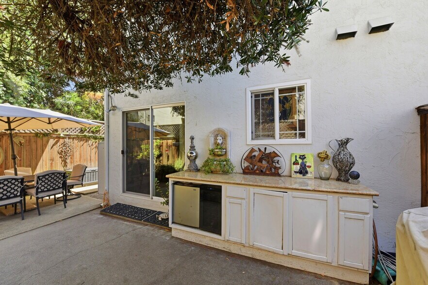 More Photos Of 870 Williams Way, Sunnyvale Apartments For Sale